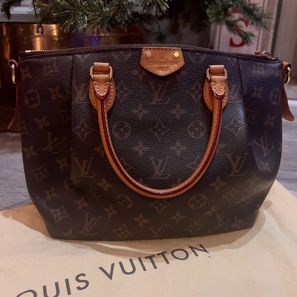 *sold*Louis Vuitton - Turenne PM Monogram Bag